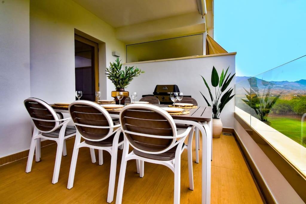 Appart De Standing Piscine Superbe Vue Golf Malaga Exterior photo
