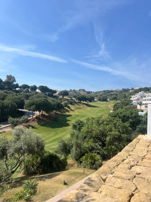 Appart De Standing Piscine Superbe Vue Golf Malaga Exterior photo