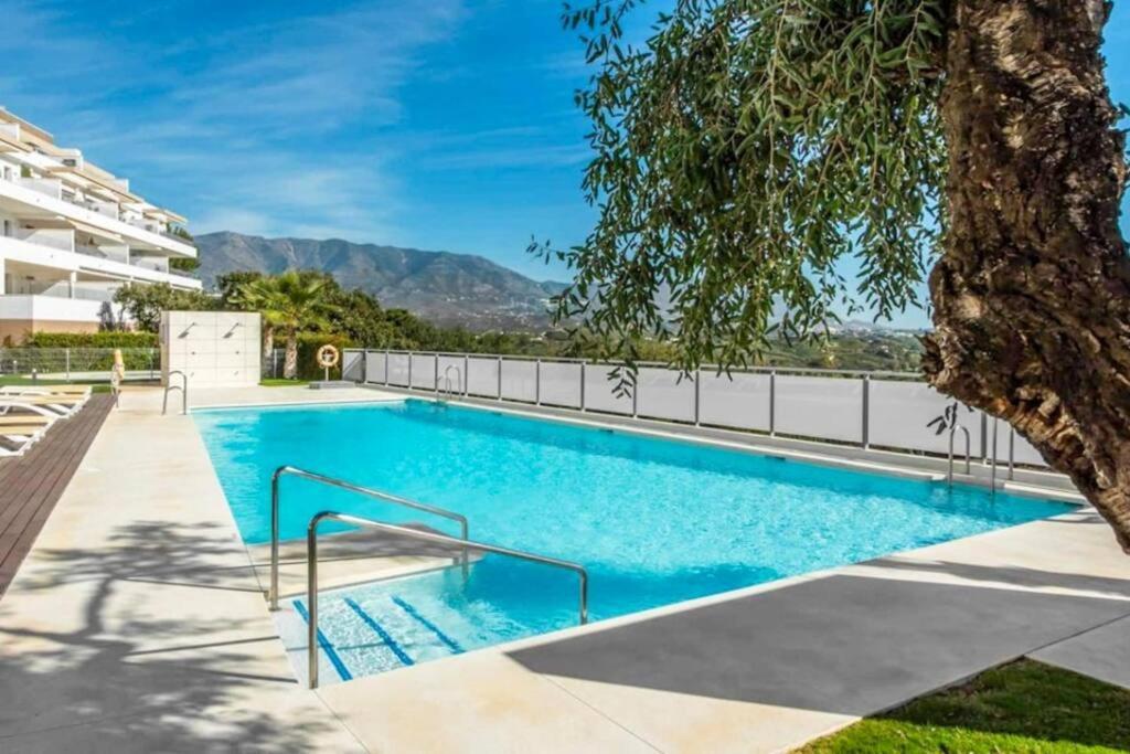 Appart De Standing Piscine Superbe Vue Golf Malaga Exterior photo
